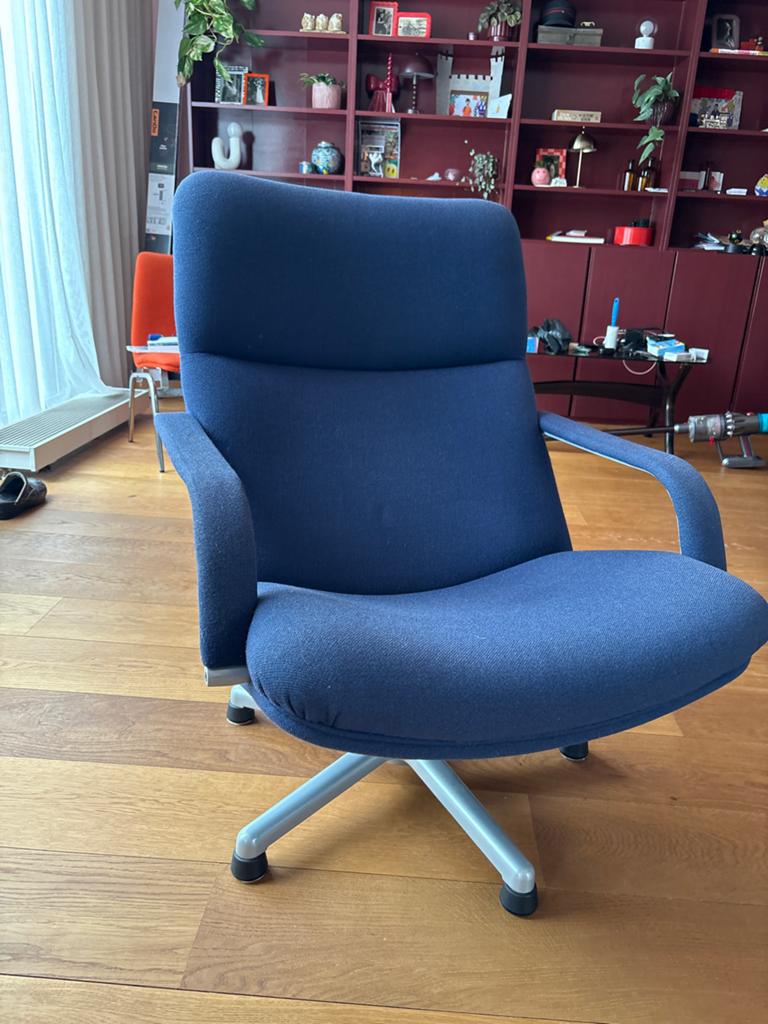 Artiforte Fauteuil F141/F142 - Blauw, Ophalen, Gebruikt, Stof, 75 tot 100 cm