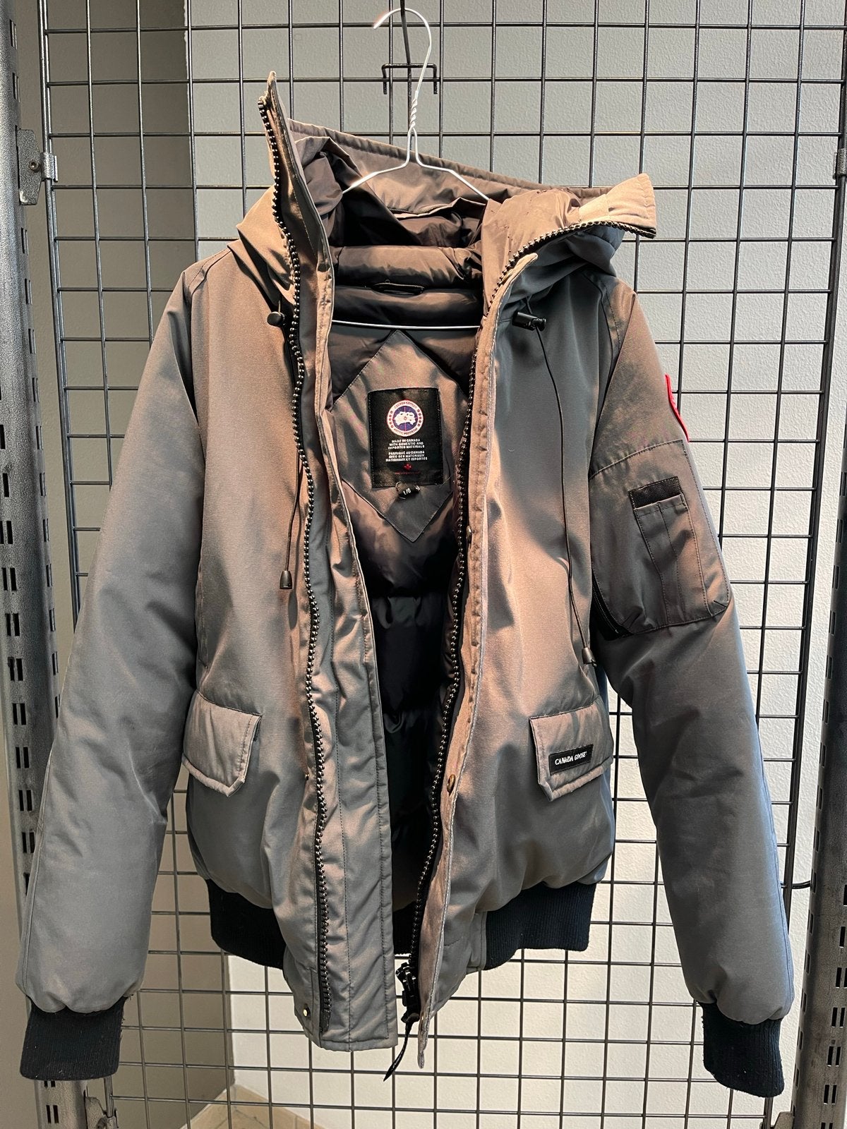 Canada Goose Chilliwack Bomber Jas - Maat M, Ophalen of Verzenden, Zo goed als nieuw, Maat 48/50 (M), Grijs
