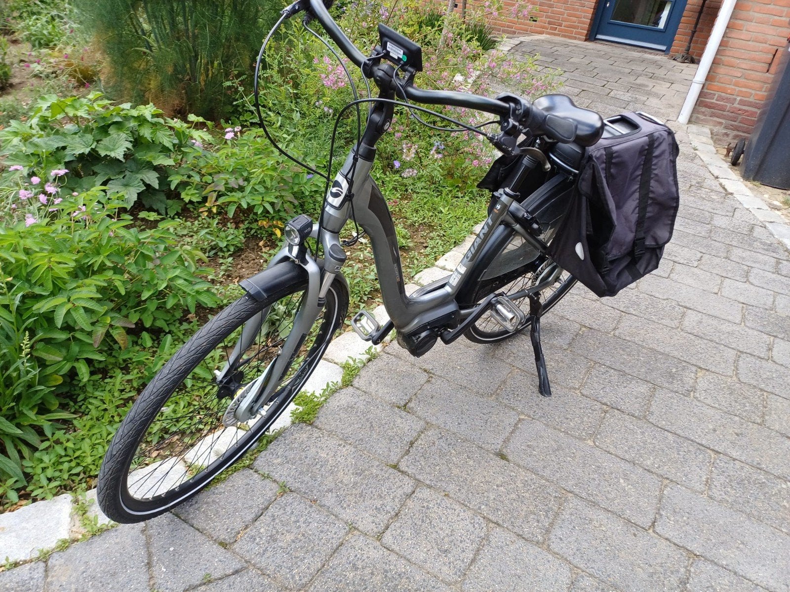 Giant Elegance E+ 2 E-bike 2016 - Lage instap, 409 Wh accu, Minder dan 47 cm, Ophalen, Gebruikt