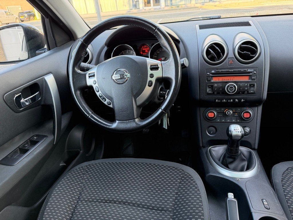 Nissan QASHQAI+2 1.6 Optima PANORAMA 2DE EIG. RIJDT GOED NAP, Auto's, 15 km/l, Gebruikt, 4 cilinders, Parkeersensor
