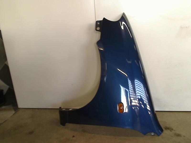Spatbord Links Voor Suzuki Alto (RF410) (2004-09/2008-12), Gebruikt, Suzuki Deutschland GmbH, Kontakt@suzuki.de, Suzuki-Allee 7, Bensheim 64625, , Duitsland