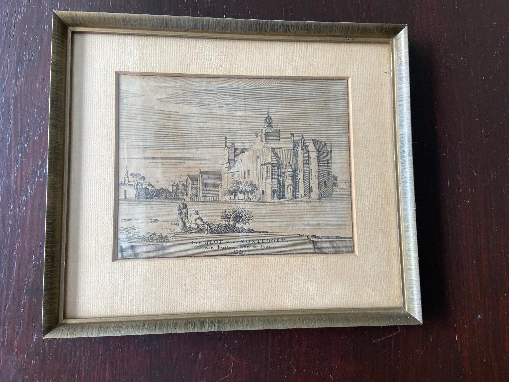 Montfoort Het Slot van Montfoort koper-gravure ingelijst., Antiek en Kunst, Stadsgezicht, Ophalen of Verzenden, Gravure, 25 cm