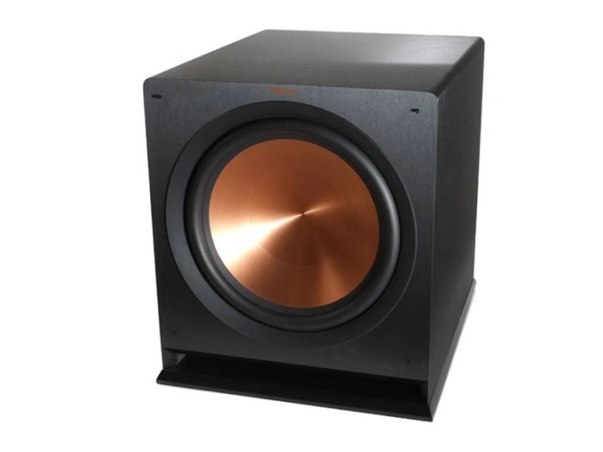 Klipsch r-115sw 2 stuks met nieuwe amp, Overige merken, Ophalen of Verzenden, Zo goed als nieuw, 120 watt of meer
