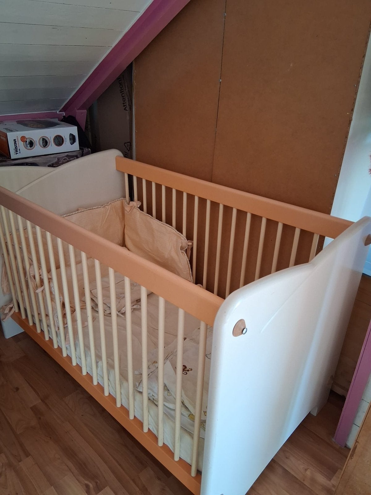 Bedje, commode, kast, Ophalen, Gebruikt, Jongetje of Meisje