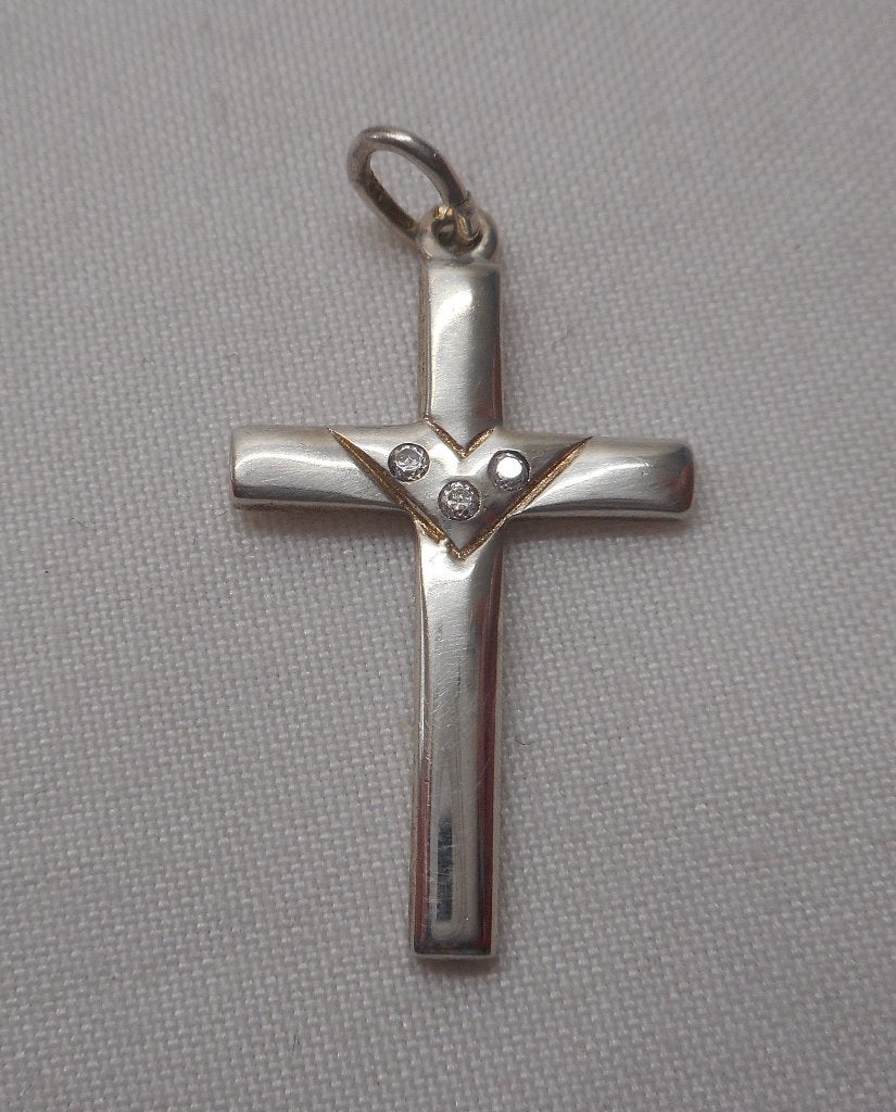 Zilveren kruis hangertje met 3 steentjes nr.342, Verzenden, Zo goed als nieuw, Kruis of Symbool, Zilver