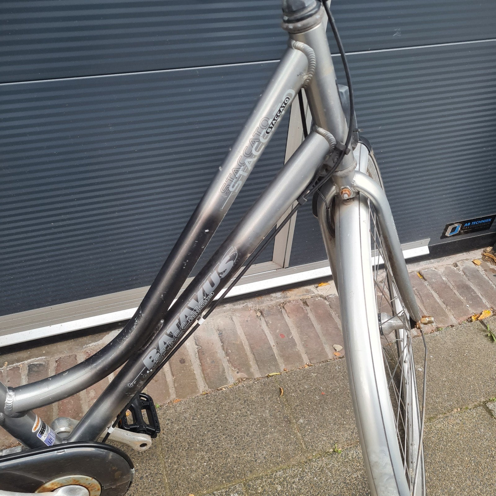 Foto 5 van Goed rijdende Batavus Staccato Stationsfiets 57cm/7versn