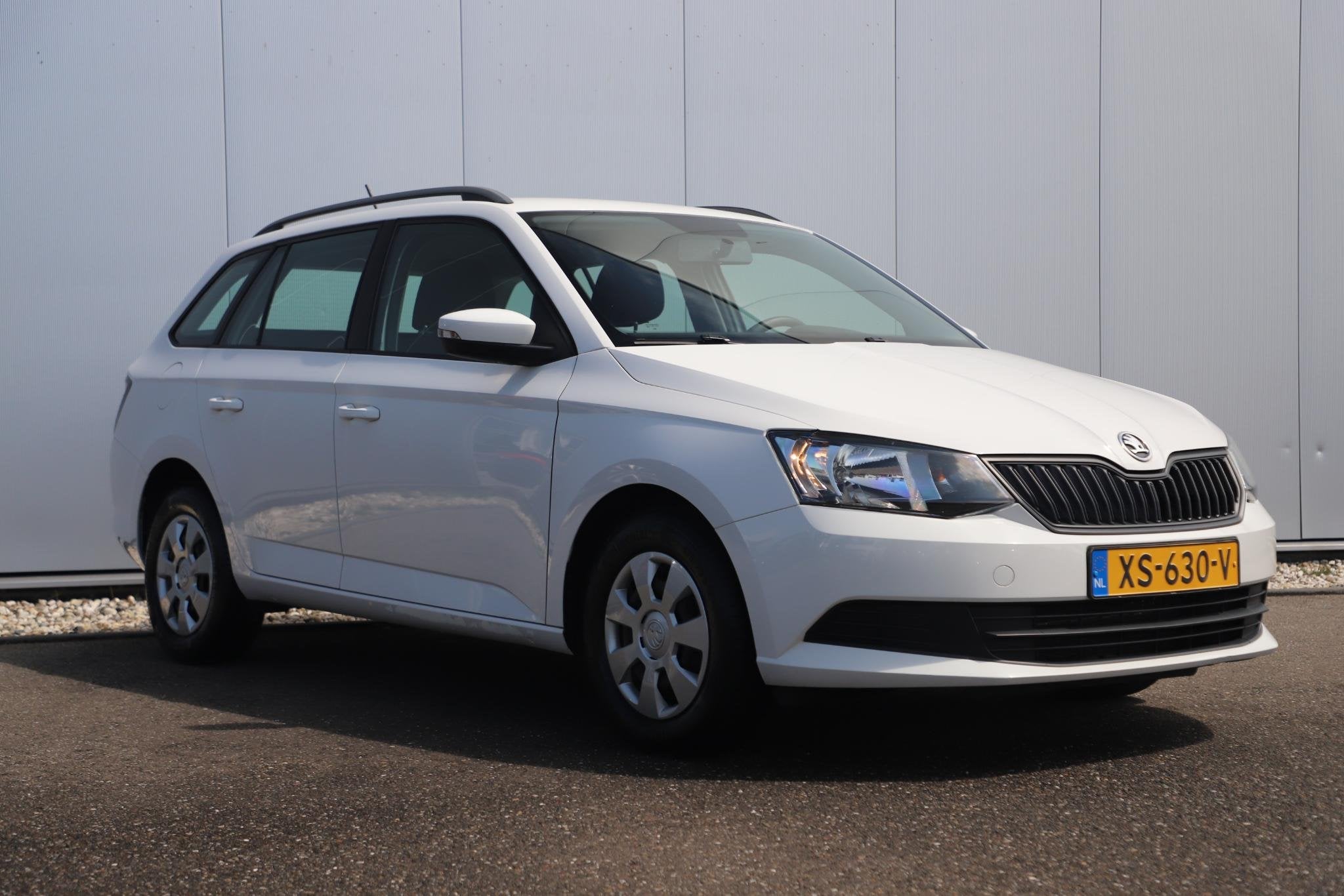 Skoda Fabia Combi 1.0 TSI Drive 95PK Airco Radio Stoelverwar, Auto's, Voorwielaandrijving, Stof, Gebruikt, Euro 6