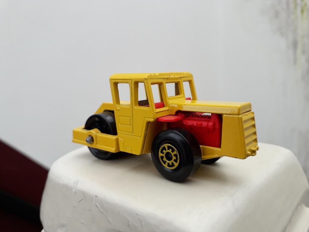 Matchbox Bomag Road Roller 1978, Hobby en Vrije tijd, Modelauto's | Overige schalen, Ophalen of Verzenden, Zo goed als nieuw, Overige typen