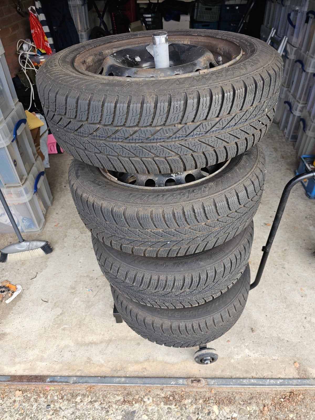 winterbanden 174/65 R14, Ophalen