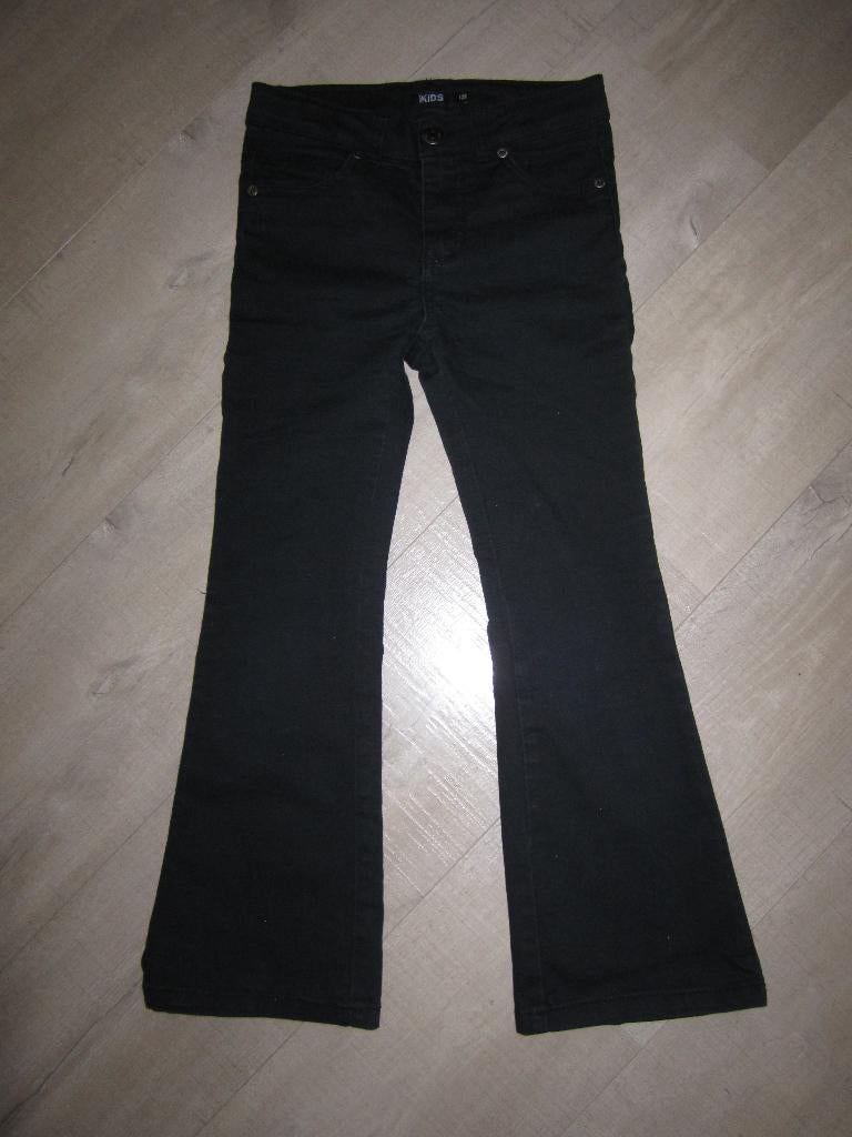Europe kids zwarte jeans  flared broek maat 128., Broek, Gebruikt, Europe Kids, Meisje