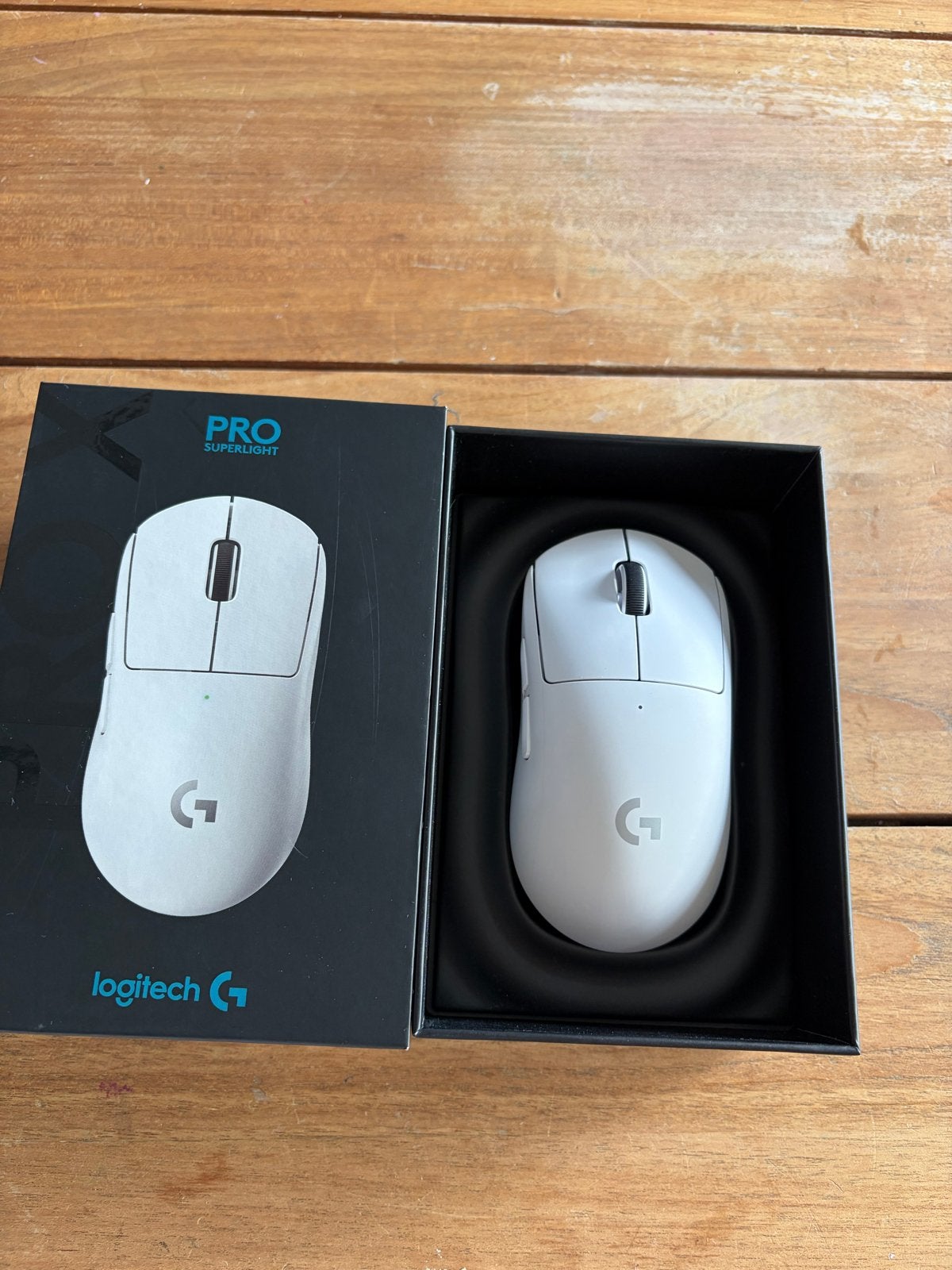 Logitech G Pro X Superlight - Zo goed als nieuw, Computers en Software, Muizen, Zo goed als nieuw, Muis, Rechtshandig, Draadloos