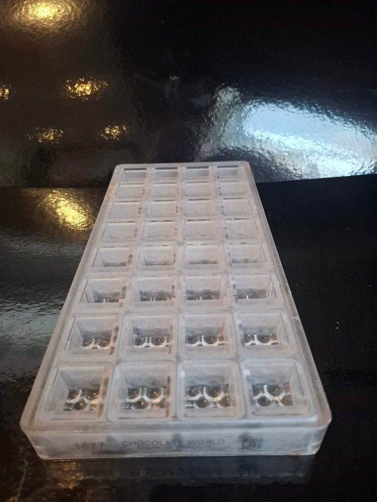 Bonbon mallen, Overige typen, Ophalen of Verzenden, Zo goed als nieuw, Wit