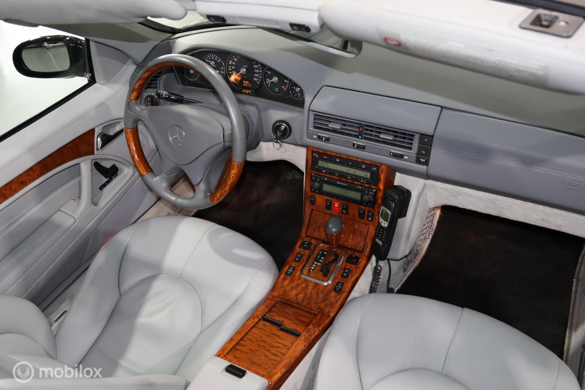 2001 Mercedes SL320 | Final Edition | 1 van 674 | 46 DKM, foto 10