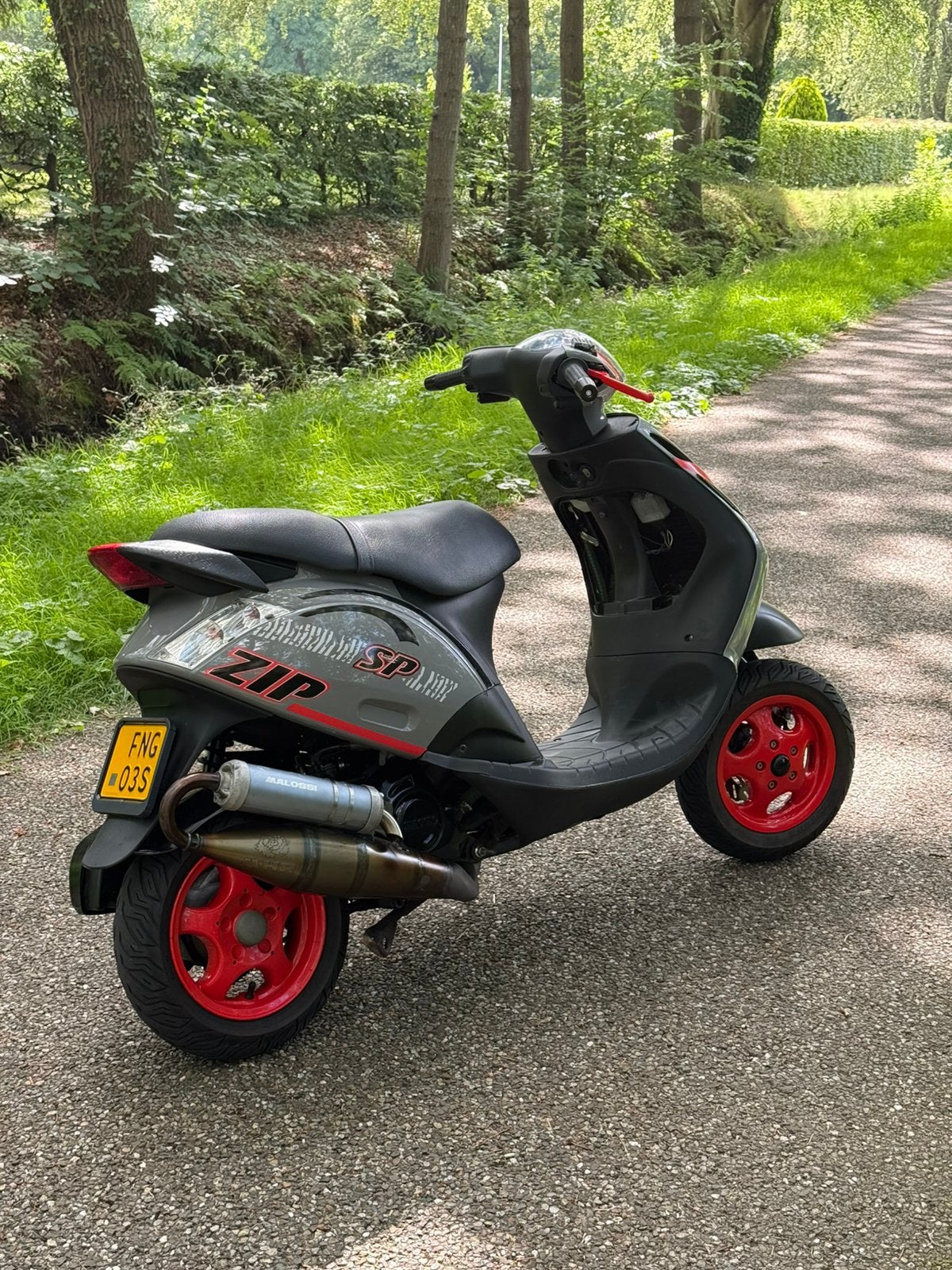 Piaggio Zip 150cc 2t | Brom | Swingarm, Ophalen, Tweetakt, Maximaal 45 km/u, Zip
