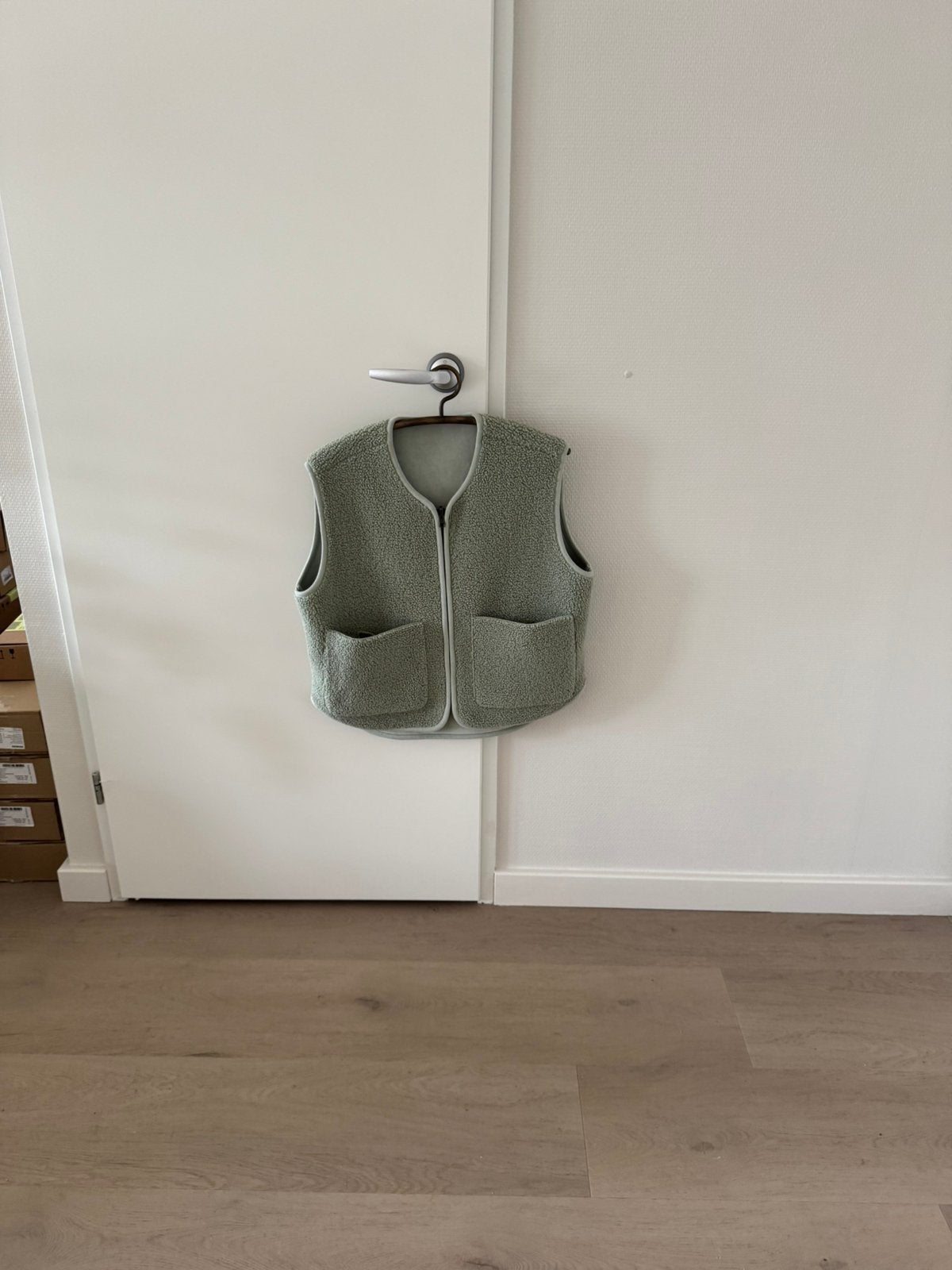 Knit-ted gilet, Ophalen of Verzenden, Zo goed als nieuw, Maat 38/40 (M), Groen