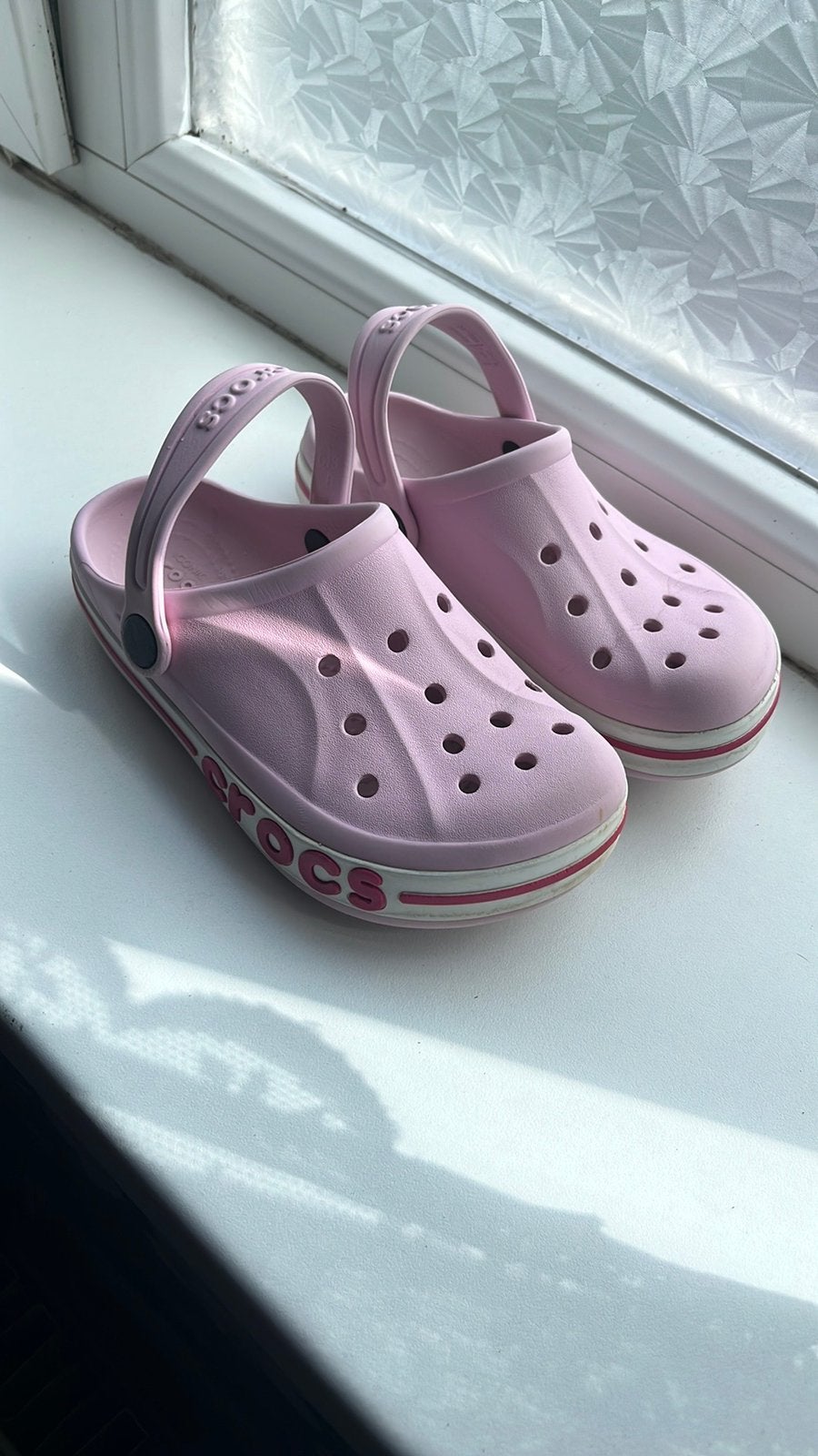 Roze Crocs 29-30, Ophalen of Verzenden, Zo goed als nieuw, Meisje