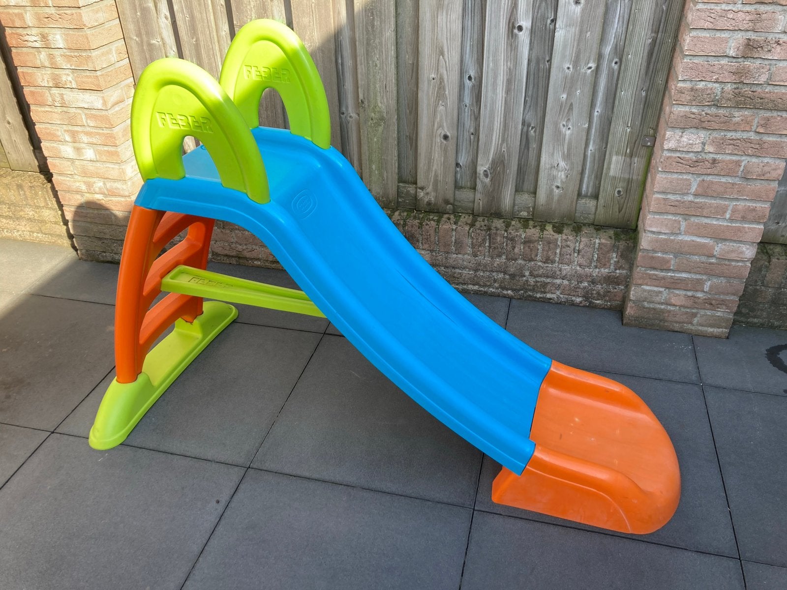 Feber Glijbaan met Tuinslangaansluiting, Ophalen, Gebruikt, Glijbaan