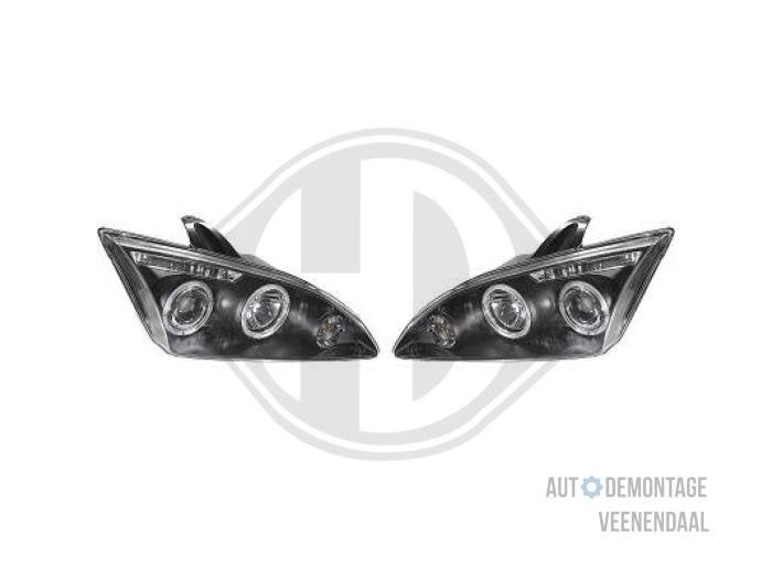 Koplampset links + rechts van een Ford Focus, -, -, Nieuw, Ophalen of Verzenden