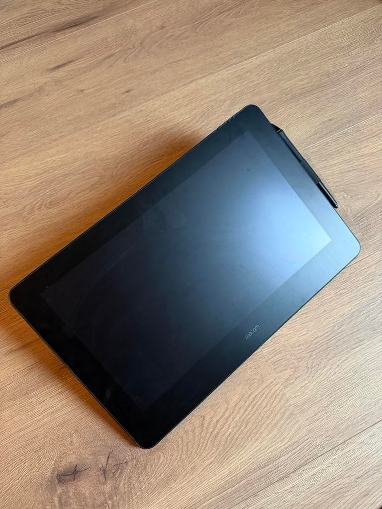 Wacom Cintiq Pro 16 DTH167 Pen Display - Nieuwstaat, Computers en Software, Tekentablets, Multi-touch, Ophalen of Verzenden, Zo goed als nieuw