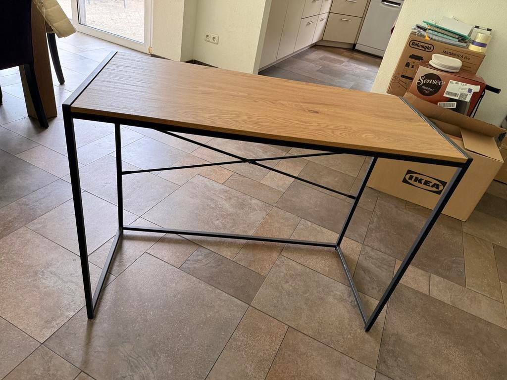 Modern bureau met houten blad en metalen frame 100x45cm, Ophalen, Zo goed als nieuw, 25 tot 50 cm, Rechthoekig