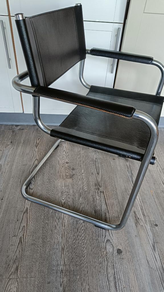 6x Mart Stam S34 Bauhaus stoel zwart leer chroom Buisframe, Gebruikt, Zwart, Ophalen of Verzenden, Vintage Bauhaus Design Mid century