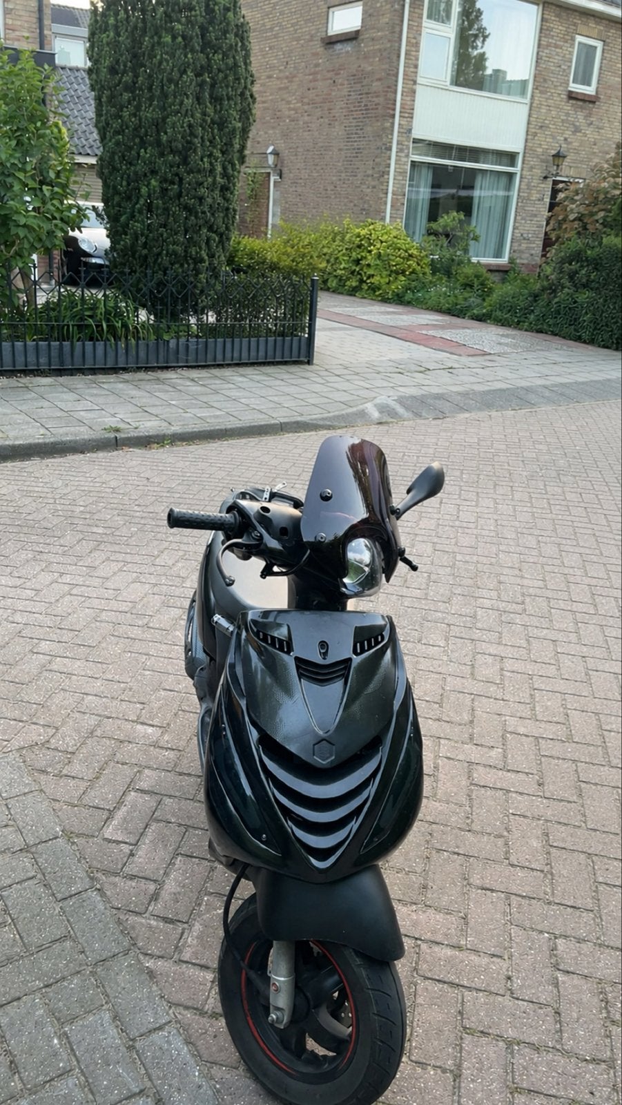 Nette zwarte Iget Zip 50cc 4t uit 2022 - Tank lek, Gebruikt, Maximaal 45 km/u, Zip, Ophalen of Verzenden