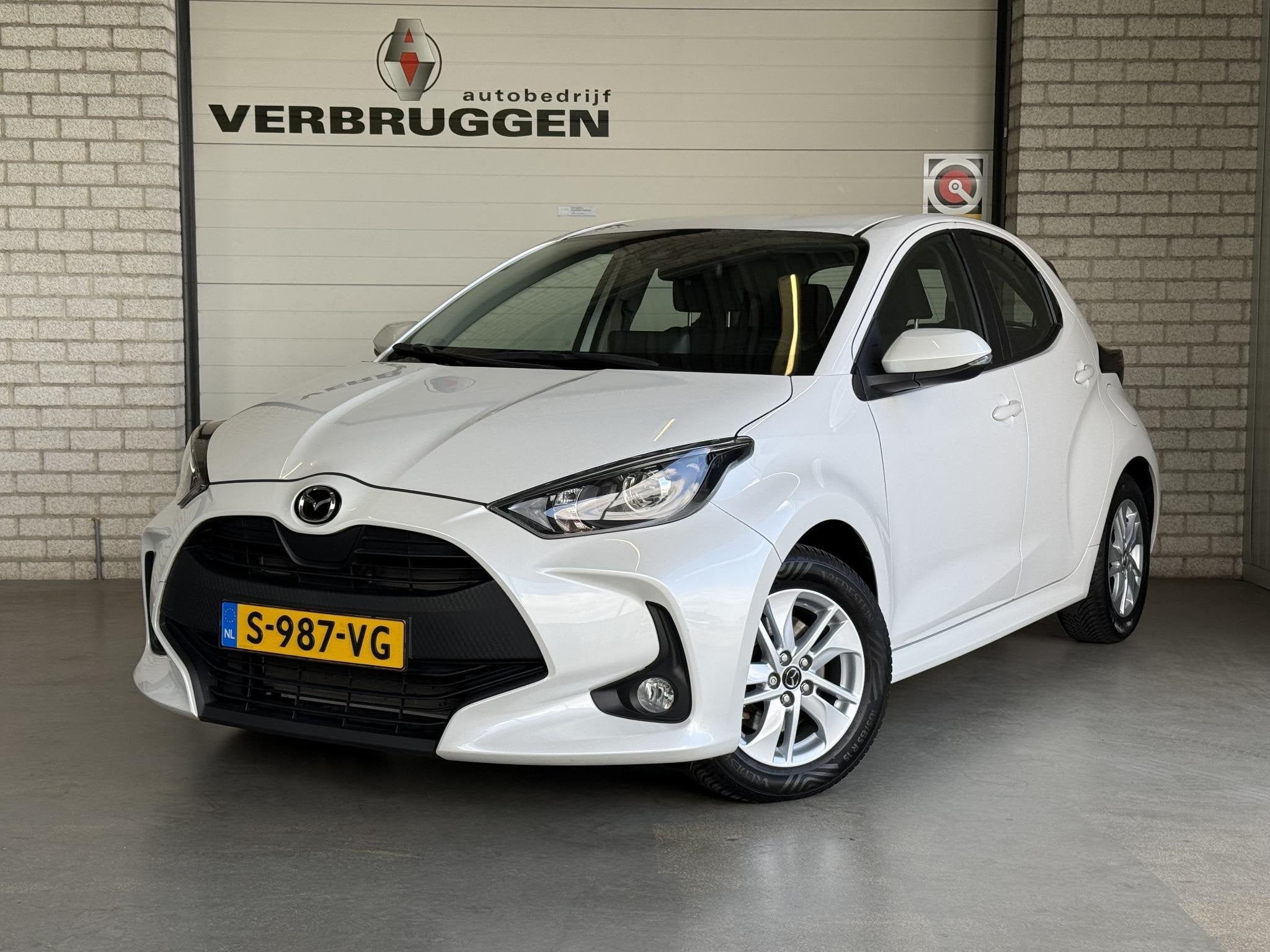 Mazda 2 Hybrid 1.5 Agile | LMV | Camera | Carplay | Stoel&St, Auto's, Gebruikt, Euro 6, 1490 cc, Hybride Elektrisch/Benzine