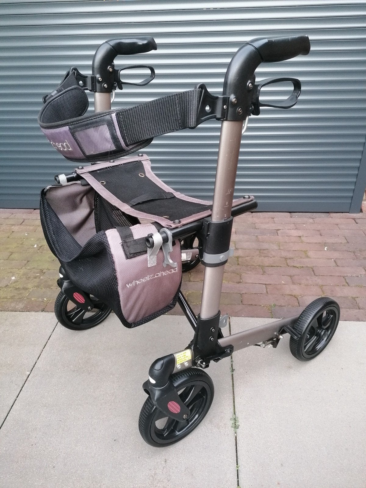 Rollator Wheelz Ahead Lichtgewicht Inklapbaar, Diversen, Ophalen, Lichtgewicht, Zo goed als nieuw