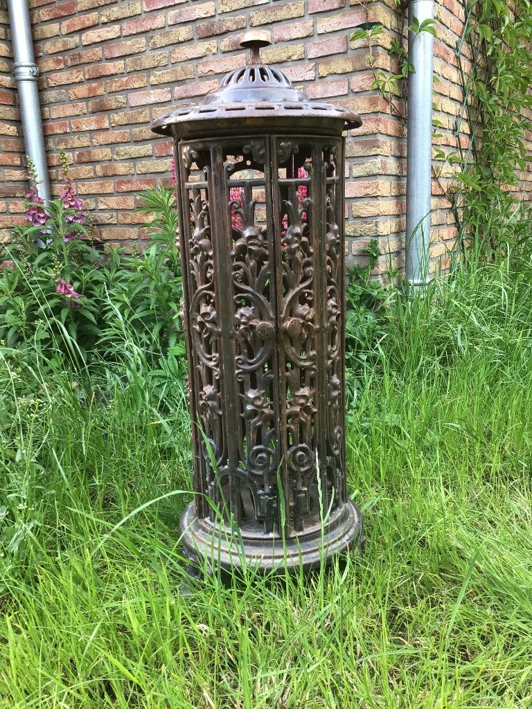 piedestal/bijzettafel/tuinornament, Ophalen, Gebruikt