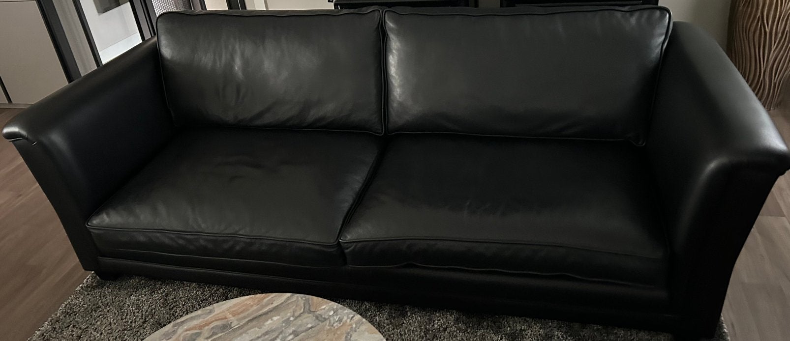 Bank zwart, Huis en Inrichting, Ophalen, Zo goed als nieuw, 75 tot 100 cm, 200 tot 250 cm