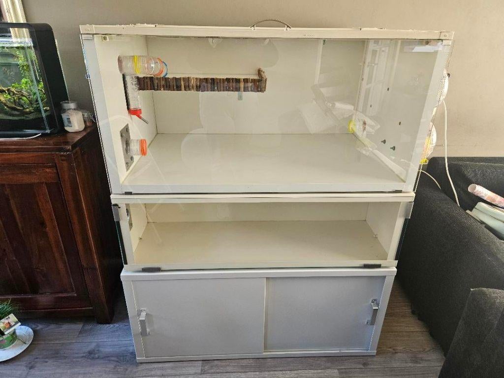 Hamsterkooi (zelfgemaakt) met accessoires, Dieren en Toebehoren, Knaagdieren en Konijnen | Hokken en Kooien, Ophalen, Kooi, 90 cm of meer