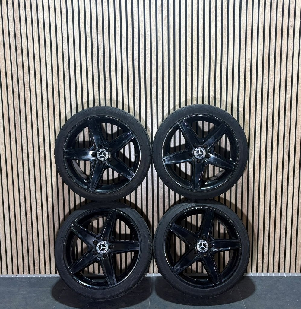 Mercedes 18 inch velgenset 8J ET45 + 225/40 R18 banden, Gebruikt, ,, Mercedes-Benz, Ophalen of Verzenden
