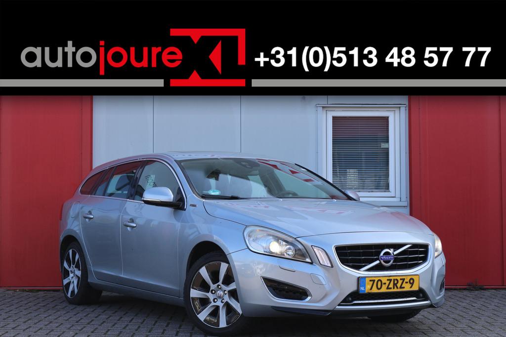 Volvo V60 2.4 D6 AWD Plug-In Hybrid Pure Limited (bj 2013), Auto's, Volvo, Automaat, Euro 5, Zwart, 1848 kg
