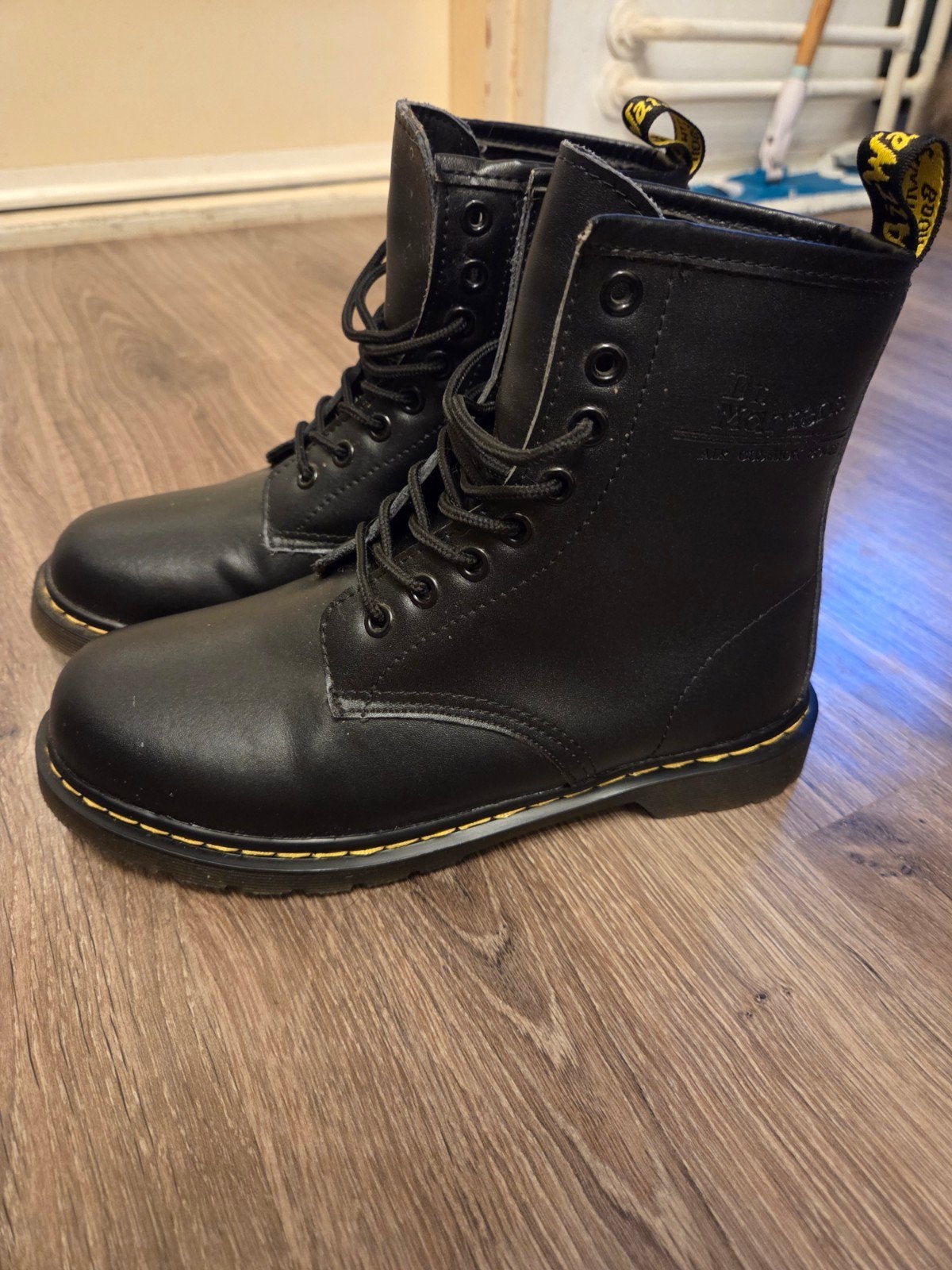 Nieuwe Dr. Martens Laarzen Maat 39, Zwart, Lage of Enkellaarzen, Nieuw, Ophalen of Verzenden