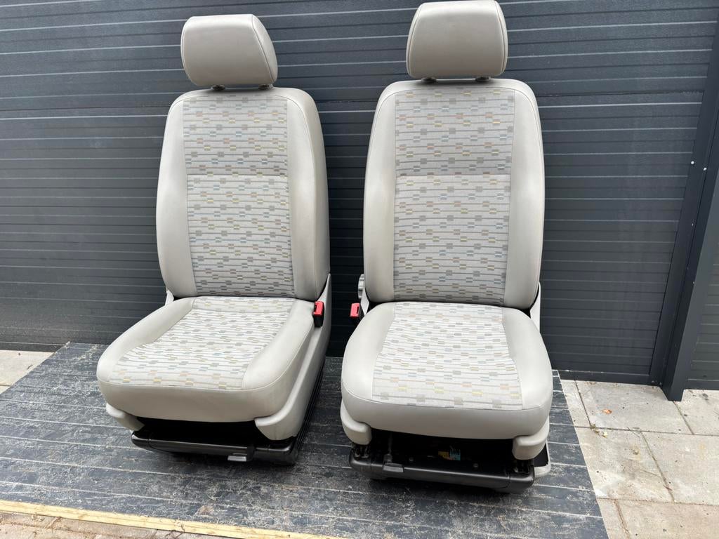 stoelen volkswagen transporter t5 t6 place, Auto-onderdelen, Interieur en Bekleding, Tymtop5@gmail.com, 3161ek, Volkswagen, Tymtop