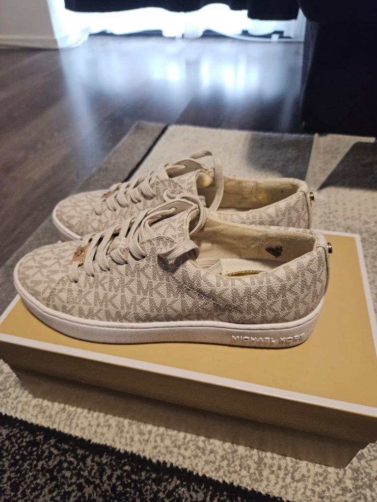 Michael Kors sneakers, Kleding | Dames, Schoenen, Ophalen of Verzenden, Zo goed als nieuw, Sneakers of Gympen