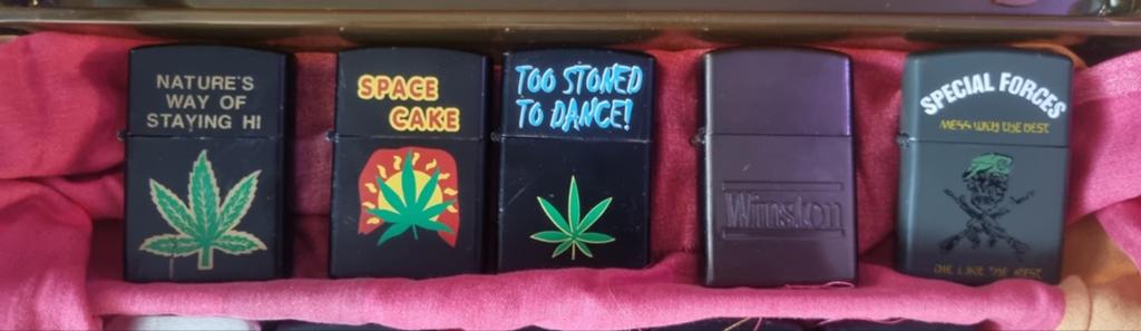 Diverse verzameling zippo's, Ophalen of Verzenden, Gebruikt, Aansteker