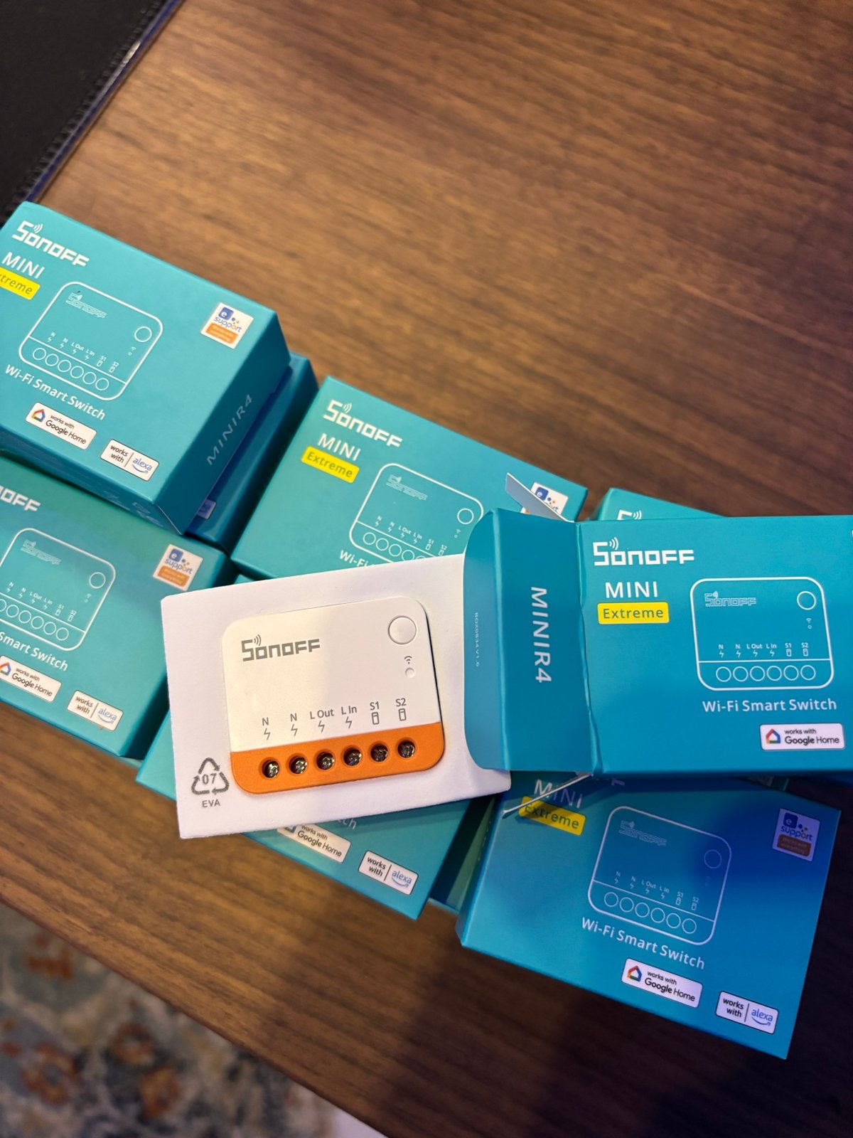 SONOFF MINI Extreme Wi-Fi Smart Switch (MINIR4), Ophalen of Verzenden, Nieuw, Overige merken, Schakelaar