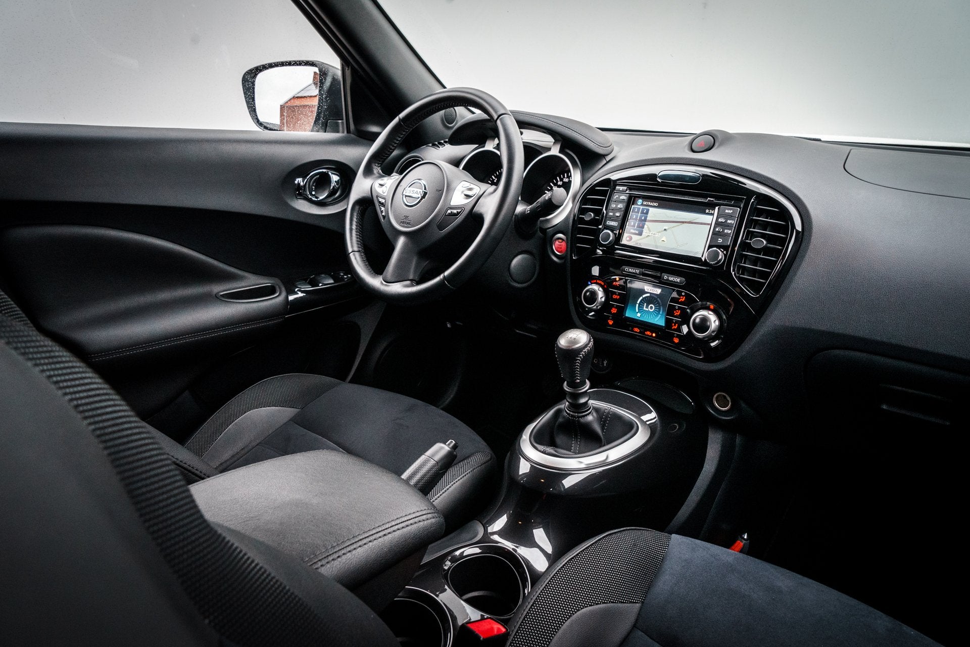 Nissan Juke 1.2 116 PK DIG-T S/S N-Connecta | Ned Auto | Tre, Auto's, 639 kg, Met garantie (alle), 116 pk, Wit