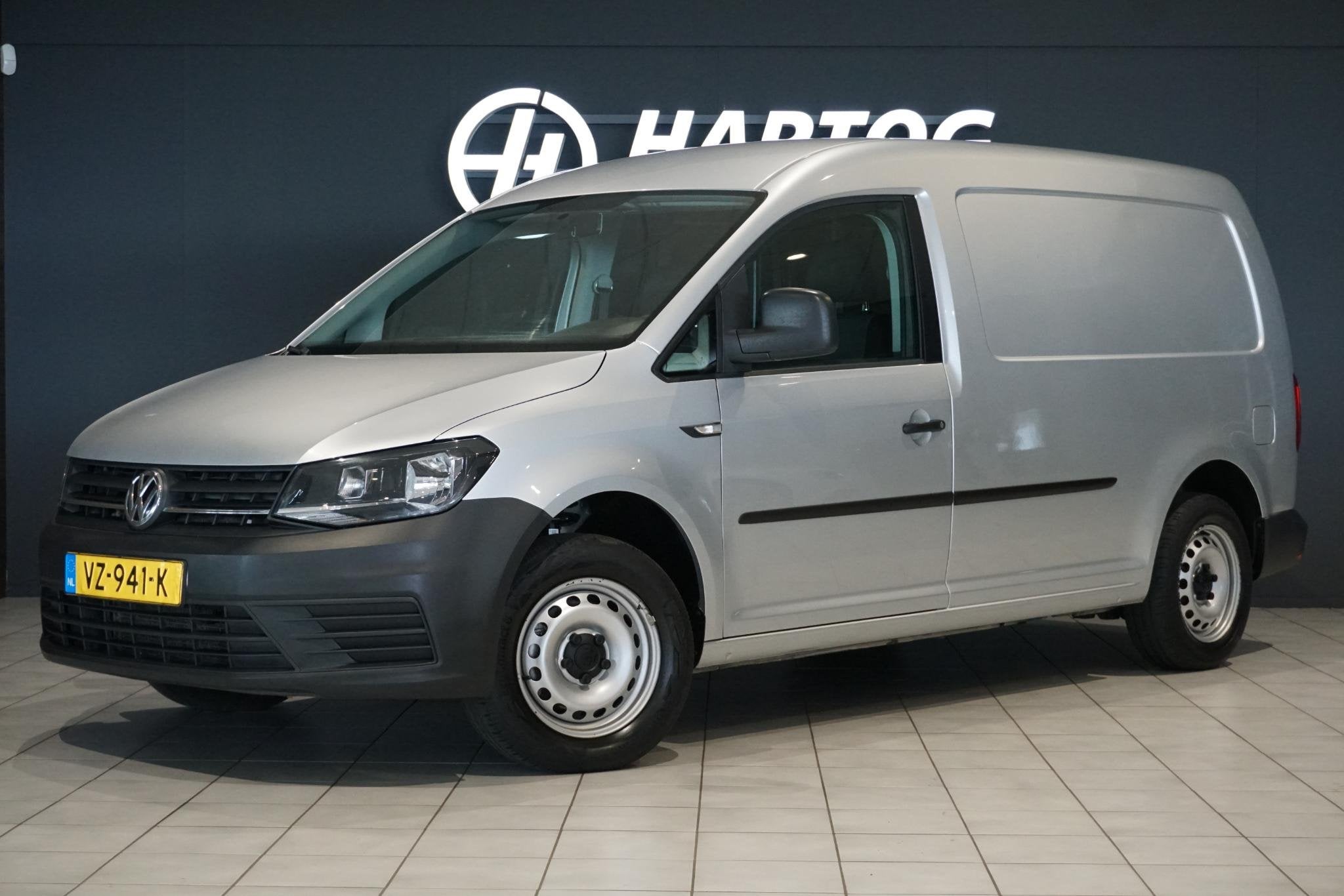 Volkswagen Caddy 1.6 TDI L2H1 Maxi Trendline DEALER ONDERHOU, Auto's, Euro 5, Stof, Gebruikt, Zwart