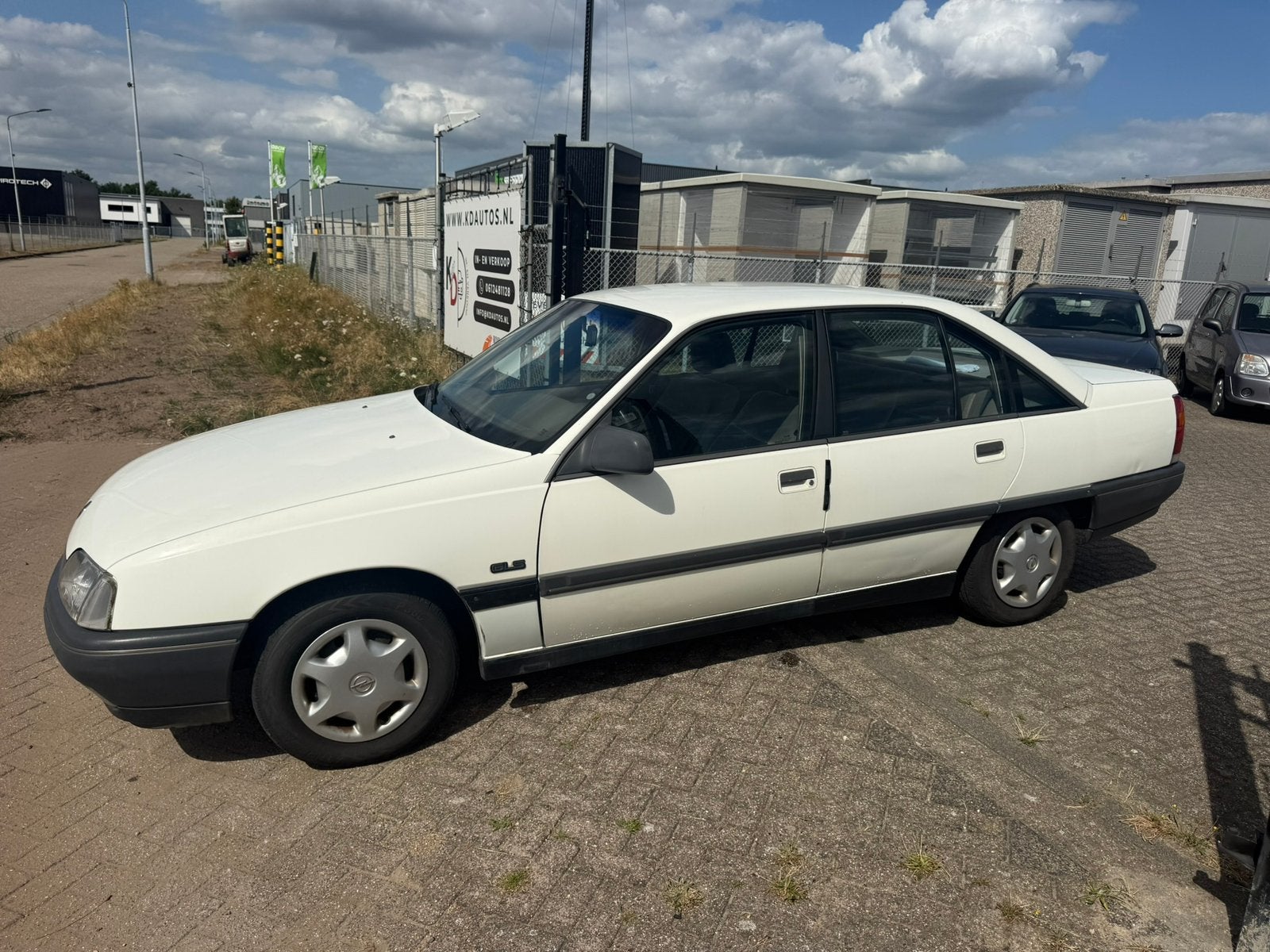Opel Omega 2.0i Automaat 1987 1e Eigenaar 144.452km, foto 3