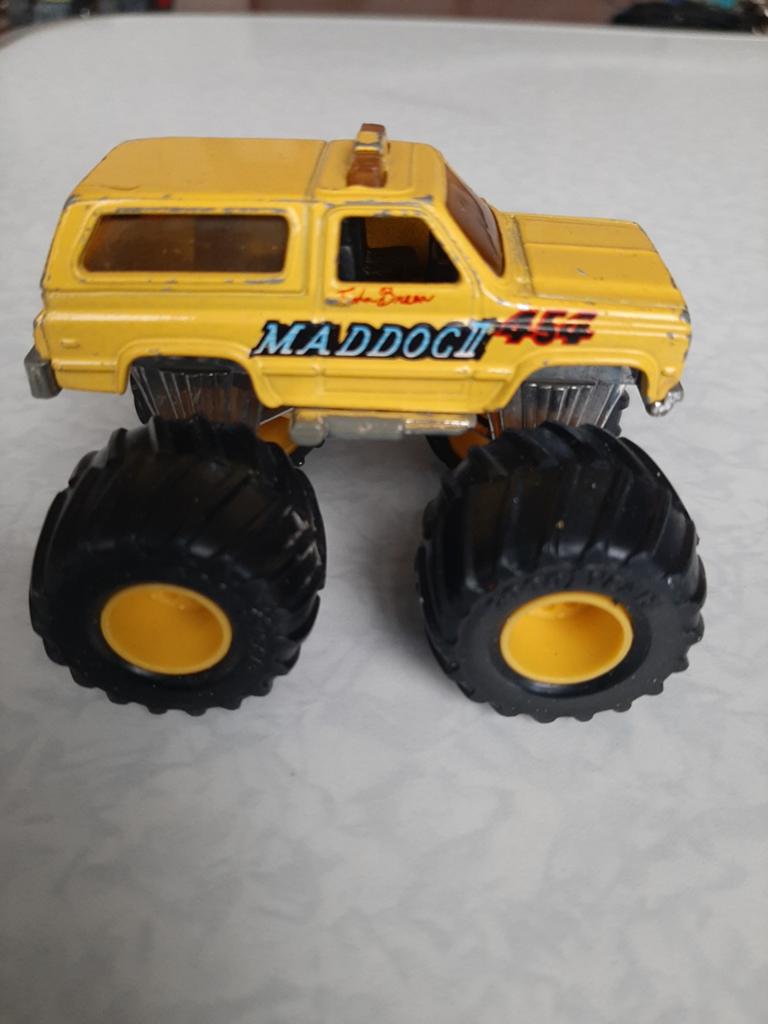2 matchbox monstertruck., Ophalen of Verzenden, Gebruikt, Auto