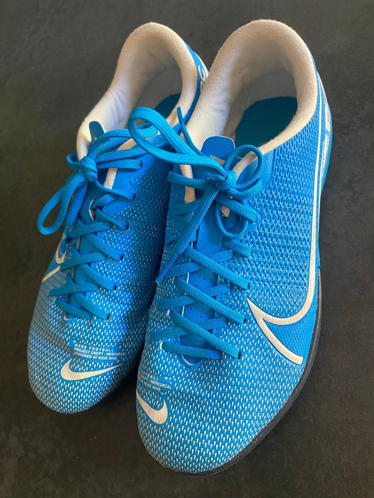 Nike zaalvoetbal/gymschoenen maat 37 - Zo goed als nieuw, Sport en Fitness, Ophalen of Verzenden, Zo goed als nieuw, Schoenen