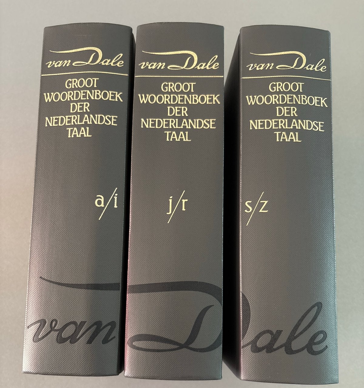 Van Dale Groot Woordenboek der Nederlandse Taal (3 delen), Ophalen, Zo goed als nieuw, Van Dale, Nederlands
