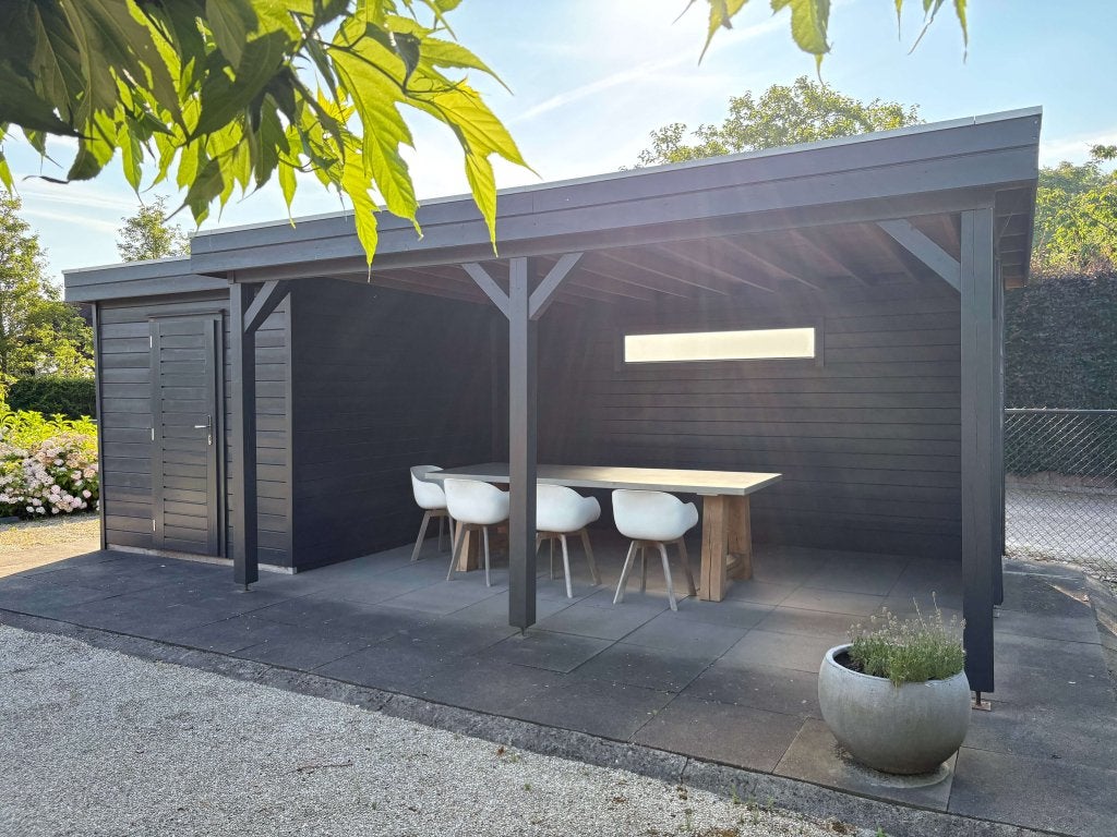 SHOWMODEL Tuinhuis met grote overkapping   *Zware kwaliteit*, Tuinhuis, 250 tot 500 cm, Niet ingevuld, Zo goed als nieuw
