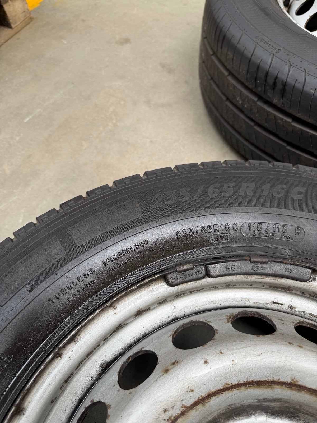 Set van 4 gebruikte 16 inch bestelwagenbanden met velgen, Ophalen of Verzenden, Gebruikt