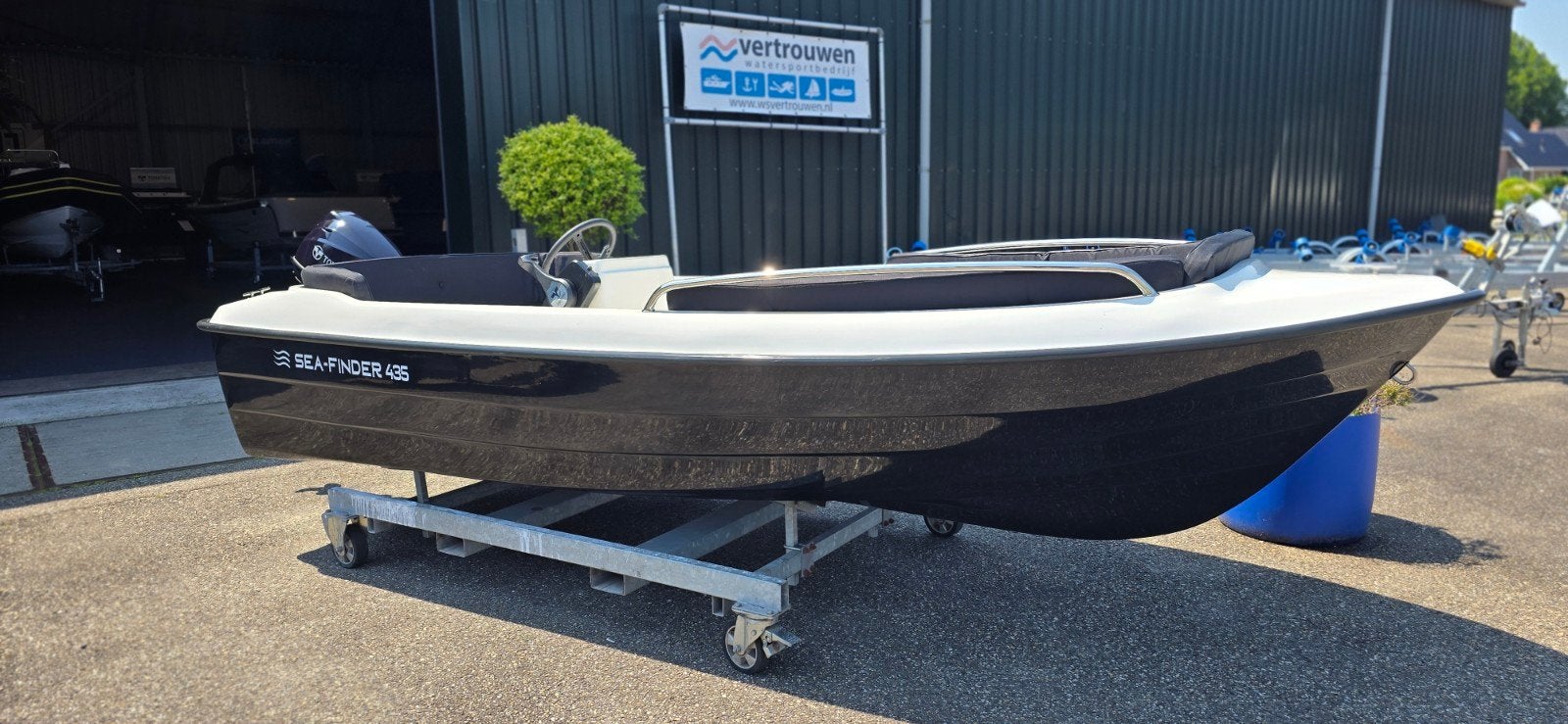 nieuw model sea-finder 435 met nieuwe  9.8 pk Tohatsu, Watersport en Boten, Consoleboot, Gebruikt, Kussenset, Ophalen