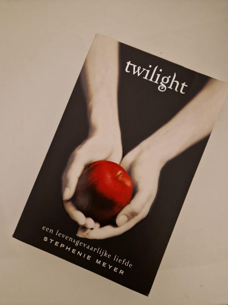 De complete Twilight Saga boekenreeks - Stephenie Meyer, Ophalen of Verzenden, Gelezen, Stephenie Meyer, Nederland