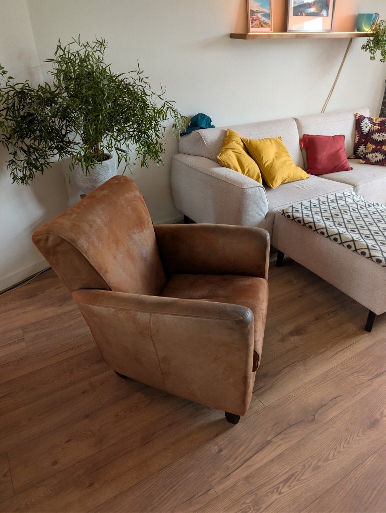 2x Fauteuils van maxfurn gemaakt van nubuck, Huis en Inrichting, Fauteuils, Ophalen, Gebruikt, 50 tot 75 cm, Leer