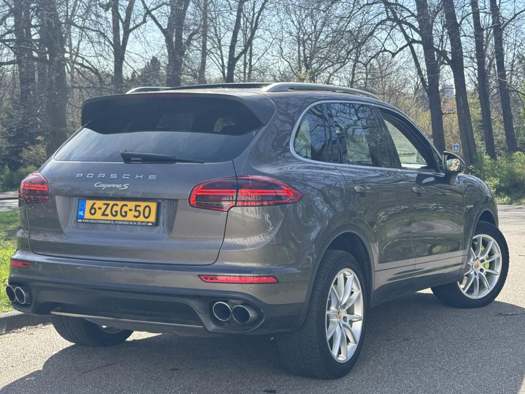 Porsche Cayenne 3.0 S E-Hybrid, PANORAMA / SCHUIFDAK, NW MOD, Automaat, Cayenne, Gebruikt, Euro 6